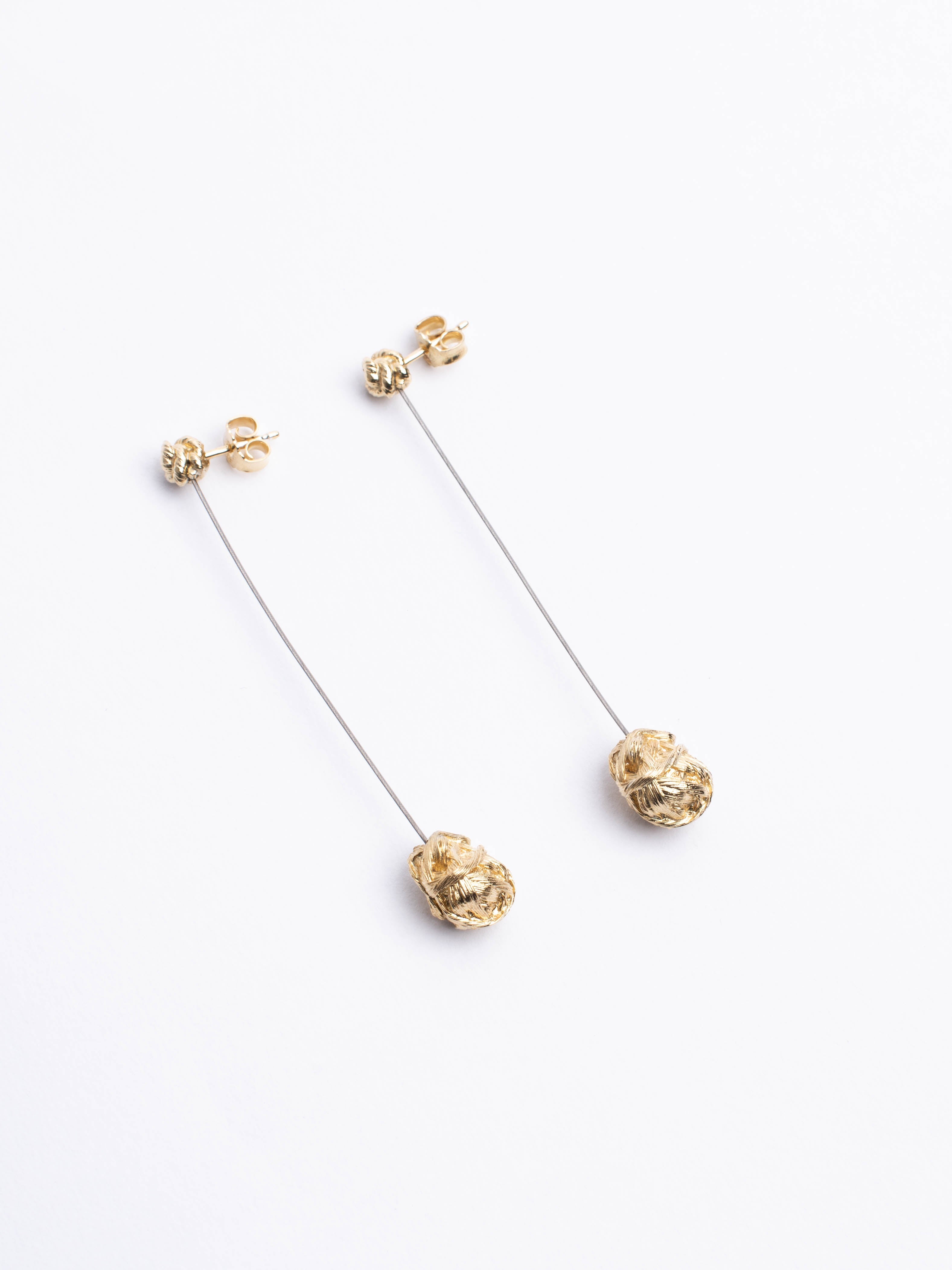 Knot earrings