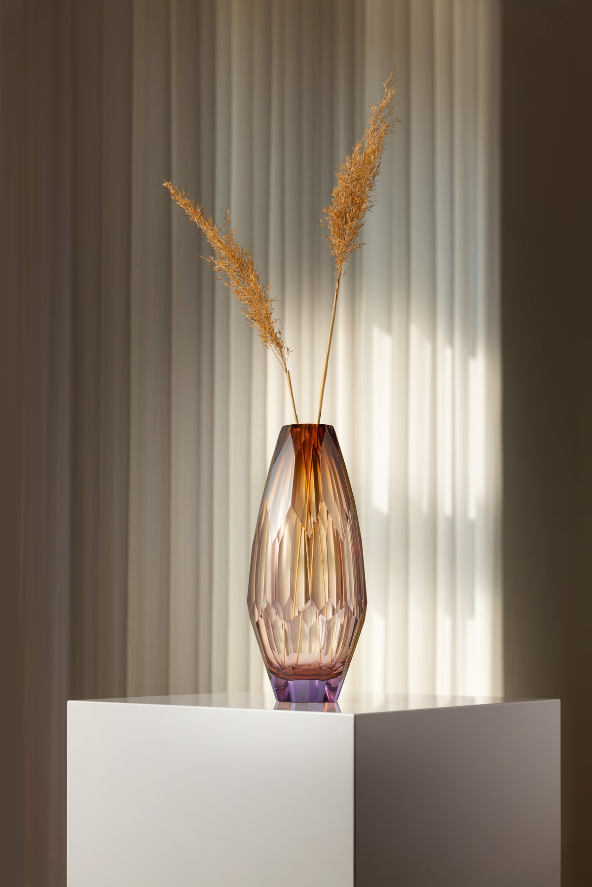 Cubism vase - Alexandrite aurora