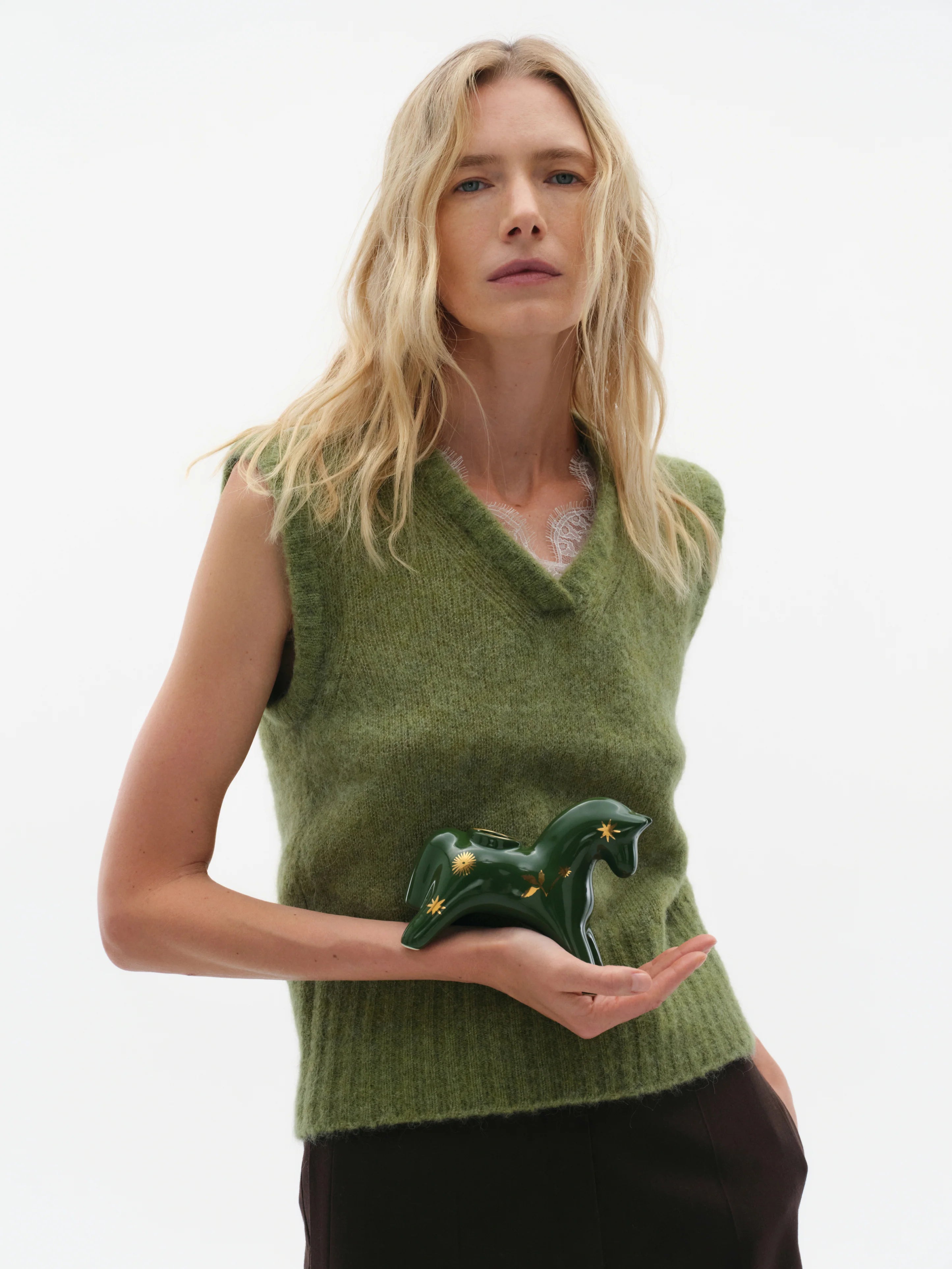 Konyk vesta s krajkovým lemem - Zelená