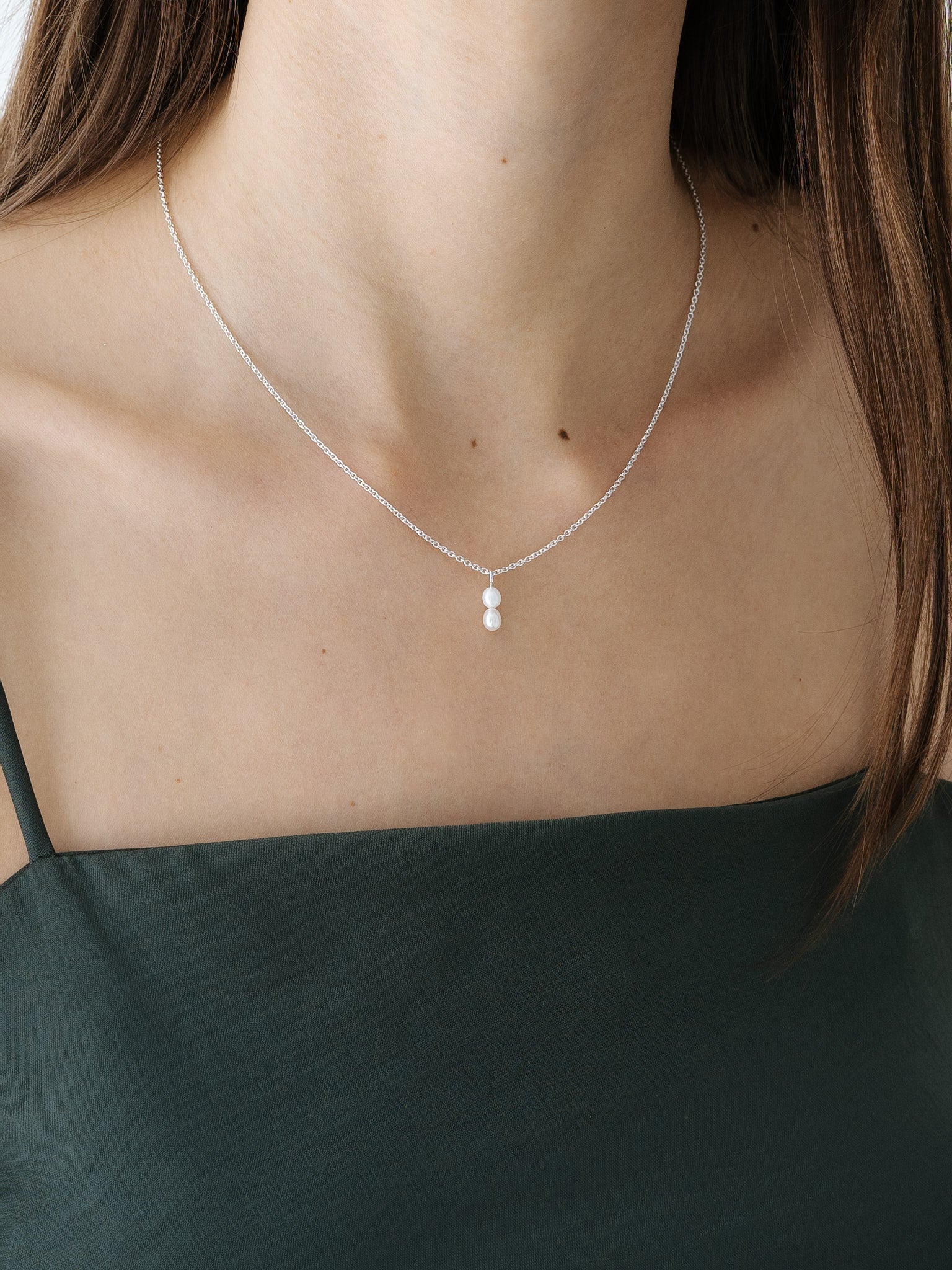 Double pearl necklace
