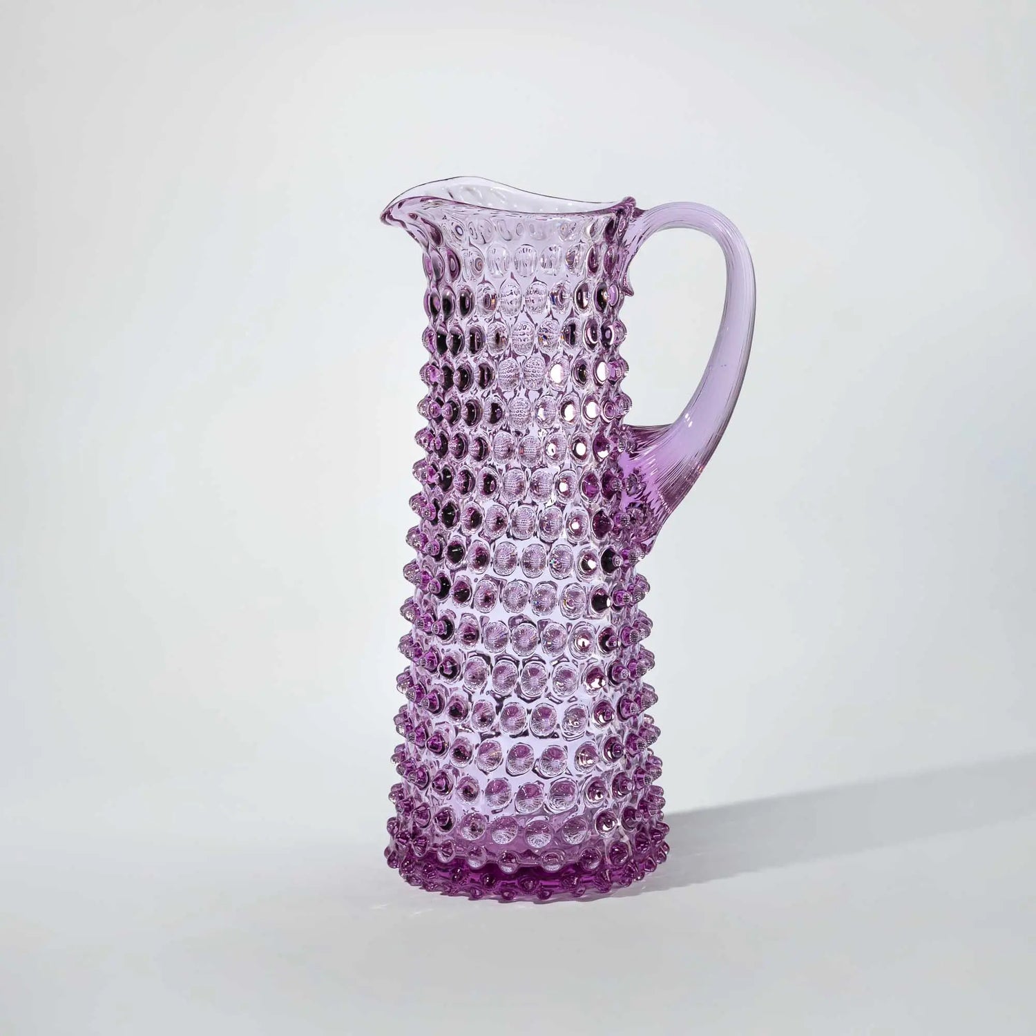 Hobnail vysoký džbán