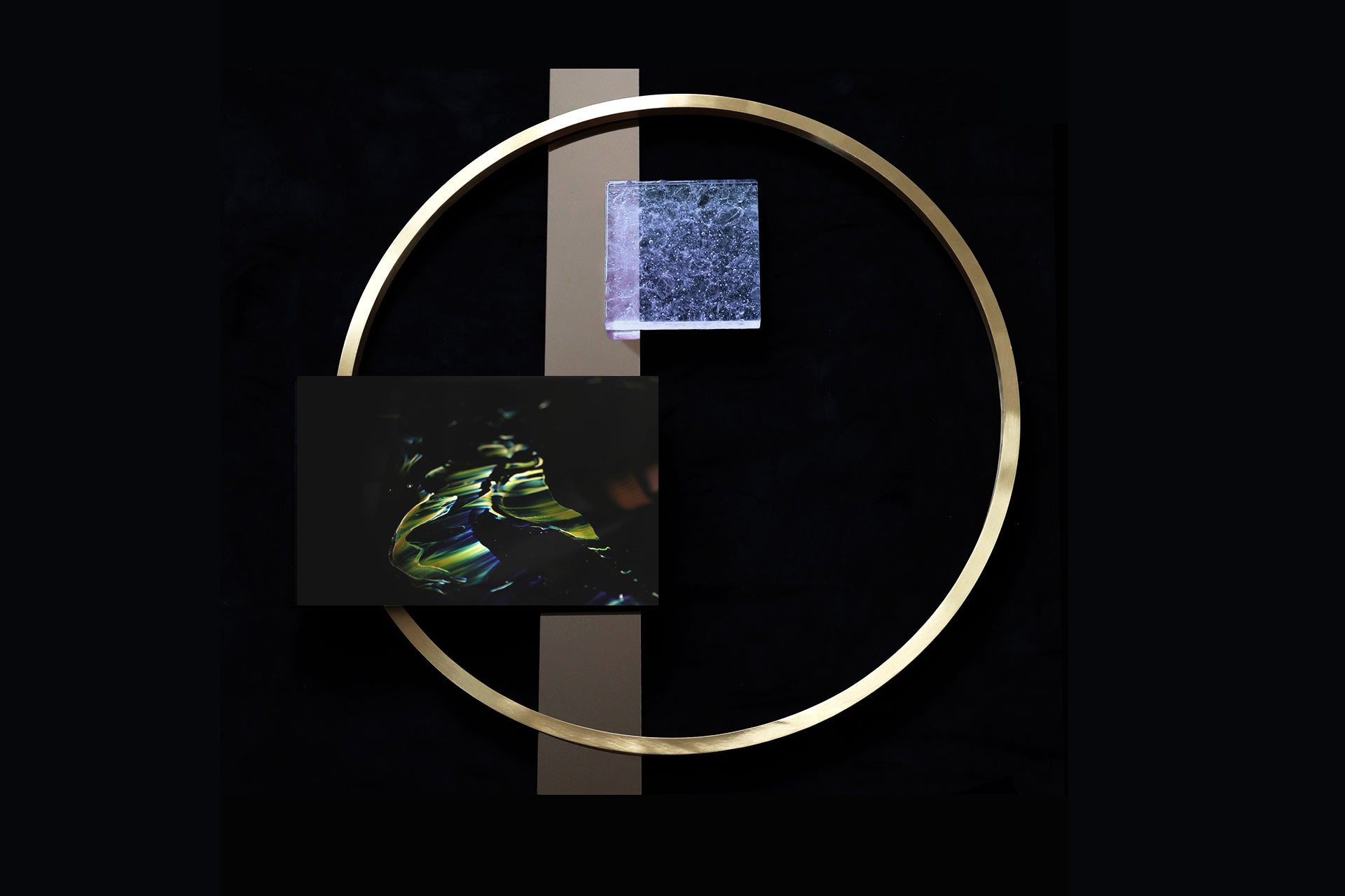 Universe wall object