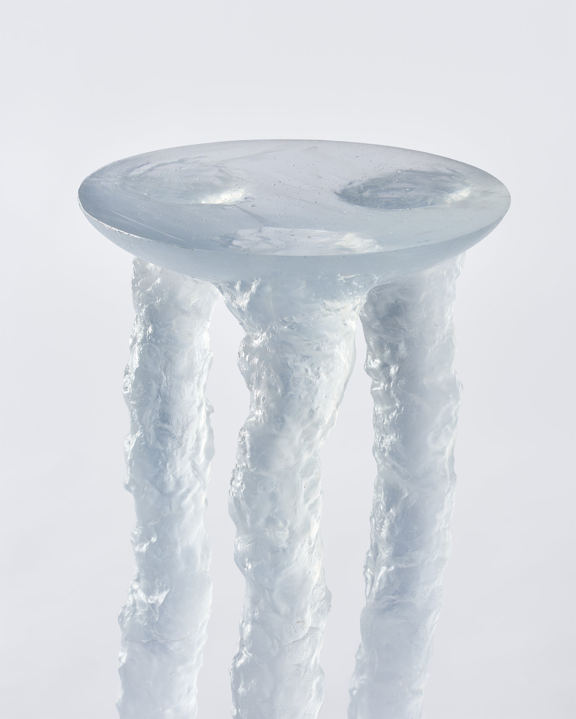 Utopia side table